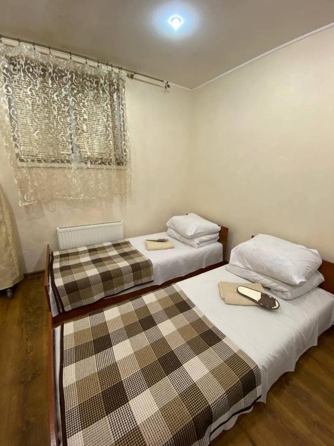 Inn Khlibodarskiy Khlibodarske Exterior photo