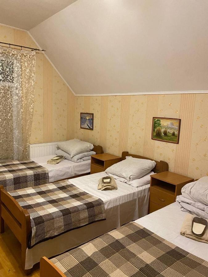 Inn Khlibodarskiy Khlibodarske Exterior photo