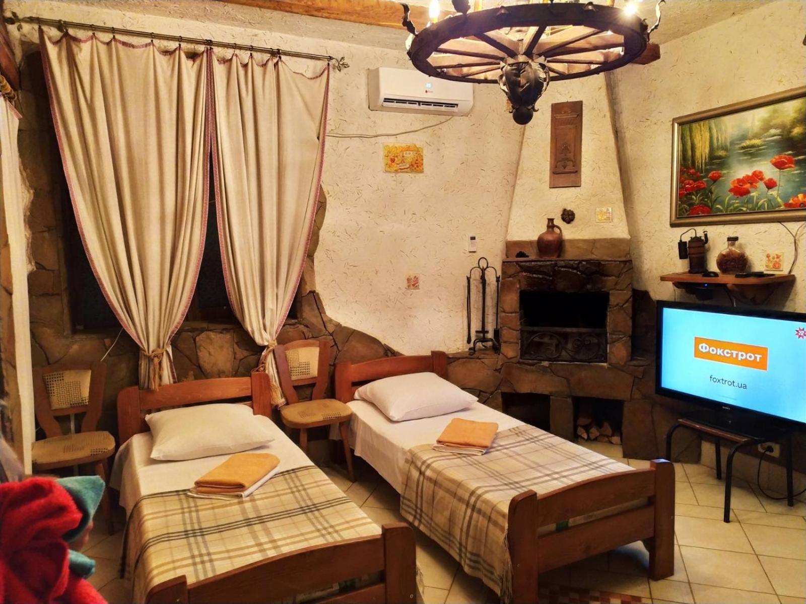 Inn Khlibodarskiy Khlibodarske Exterior photo